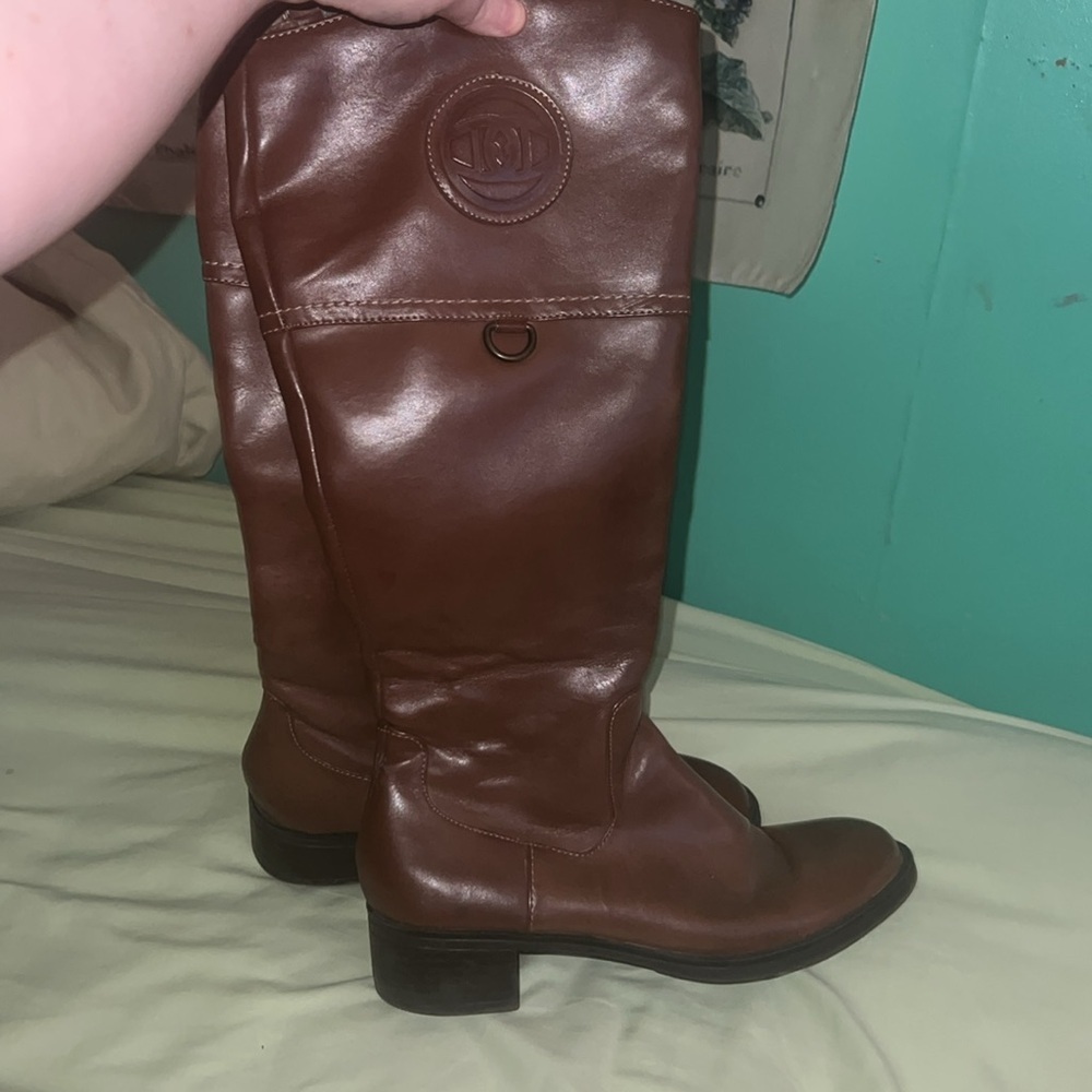 Etienne Aigner brown leather tall riding boots - Picture 13 of 16